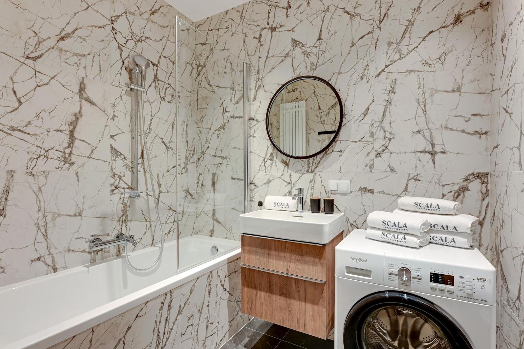 Scala City Center Premium Apartments By Lion Apartments グダニスク エクステリア 写真